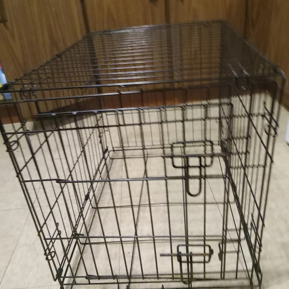 1 medium 1 large kennel
